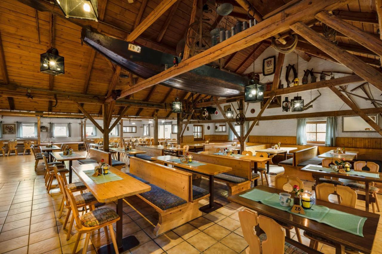 Hotel Preishof Kirchham Luaran gambar