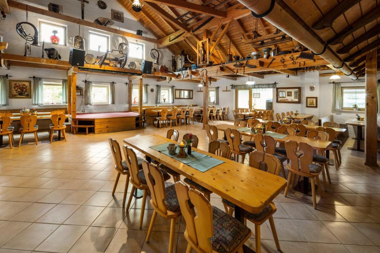 Hotel Preishof Kirchham Luaran gambar