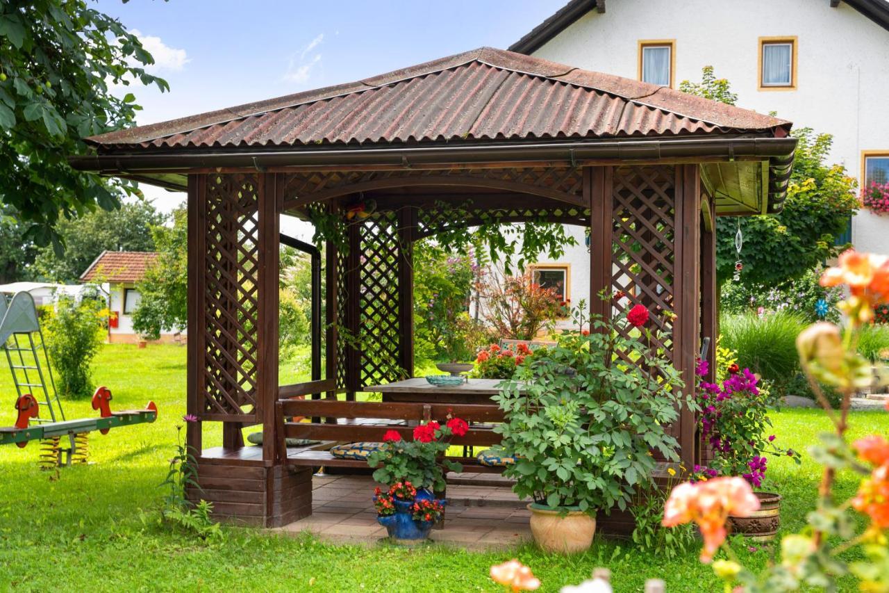 Hotel Preishof Kirchham Luaran gambar